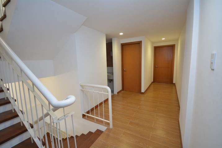 6BR Townhouse for Rent in Plainview, Mandaluyong