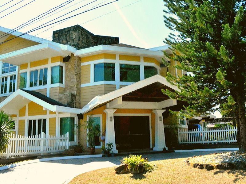 American-Style Home for Sale in Sunset Estates, Angeles, Pampanga