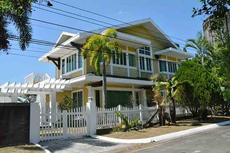 American-Style Home for Sale in Sunset Estates, Angeles, Pampanga
