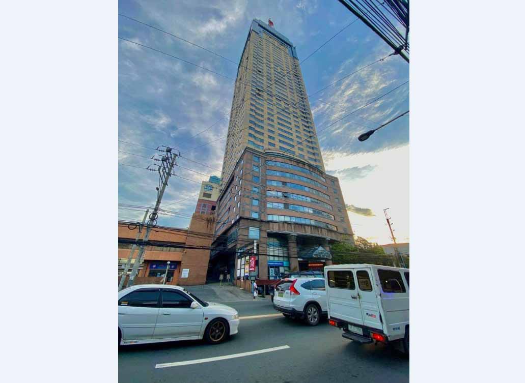 Office Space for Lease in Summit One Tower, Shaw Blvd., Mandaluyong