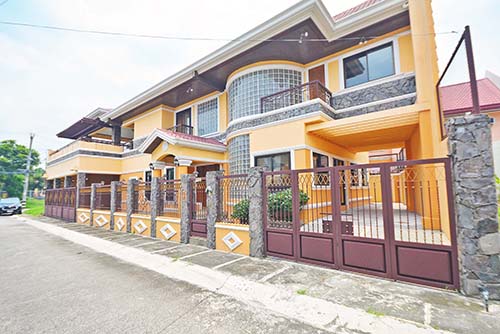 House and Lot for Sale in Southville, Las Pinas