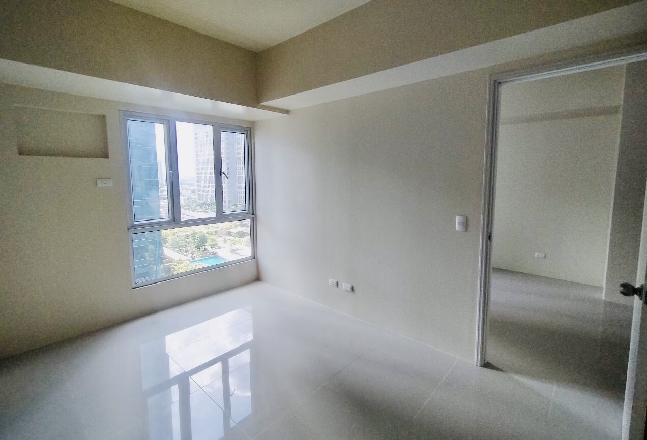 Condo unit for Sale in The Montane