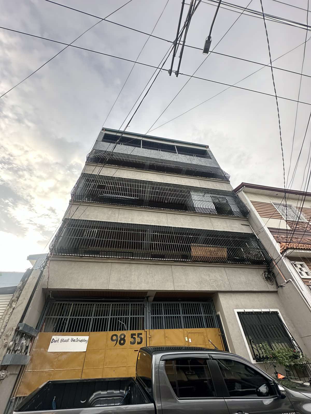 Commercial Apartment for sale in Legazpi, Makati City