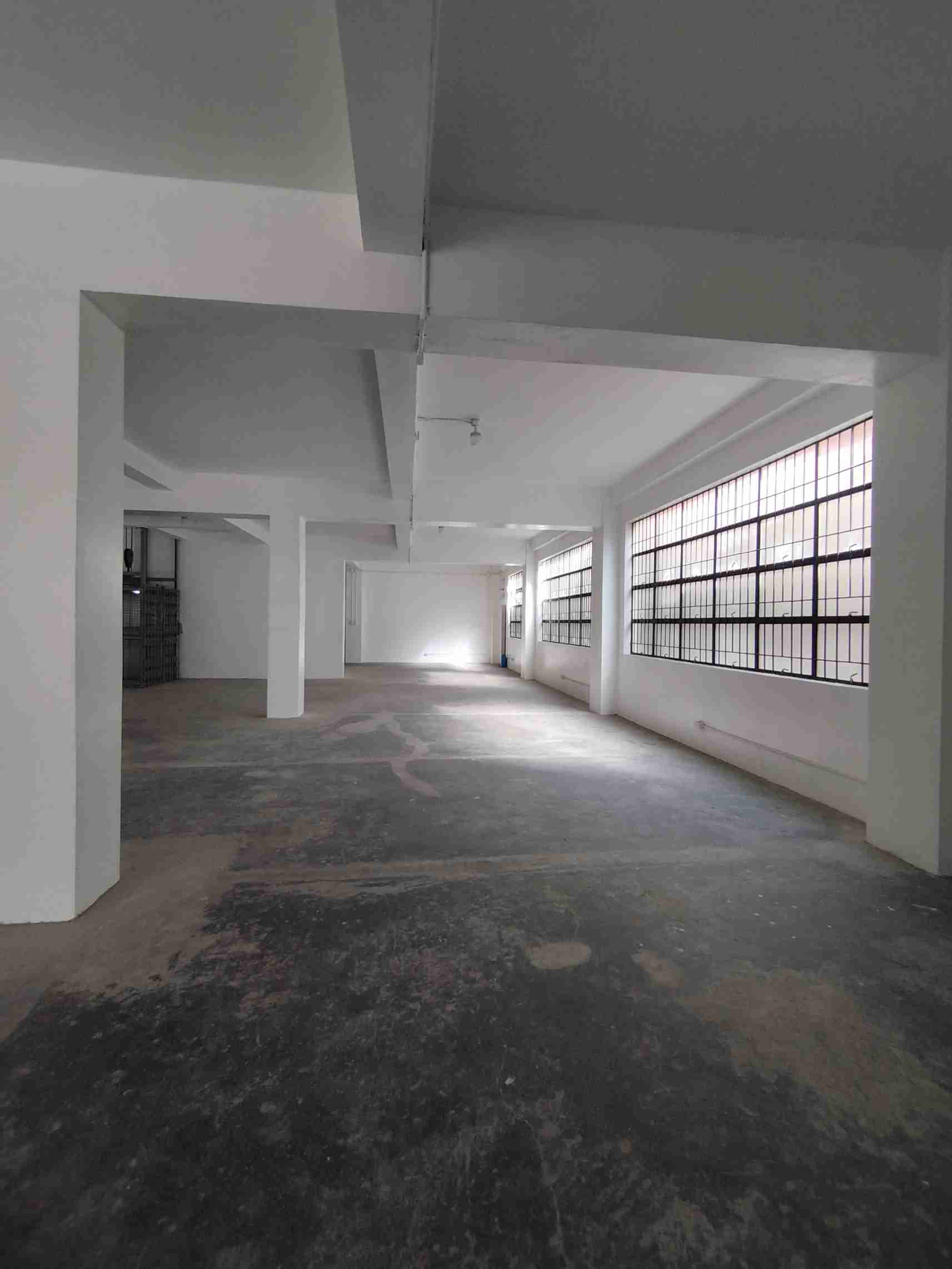 3-storey storage building for lease in San Miguel, Valenzuela