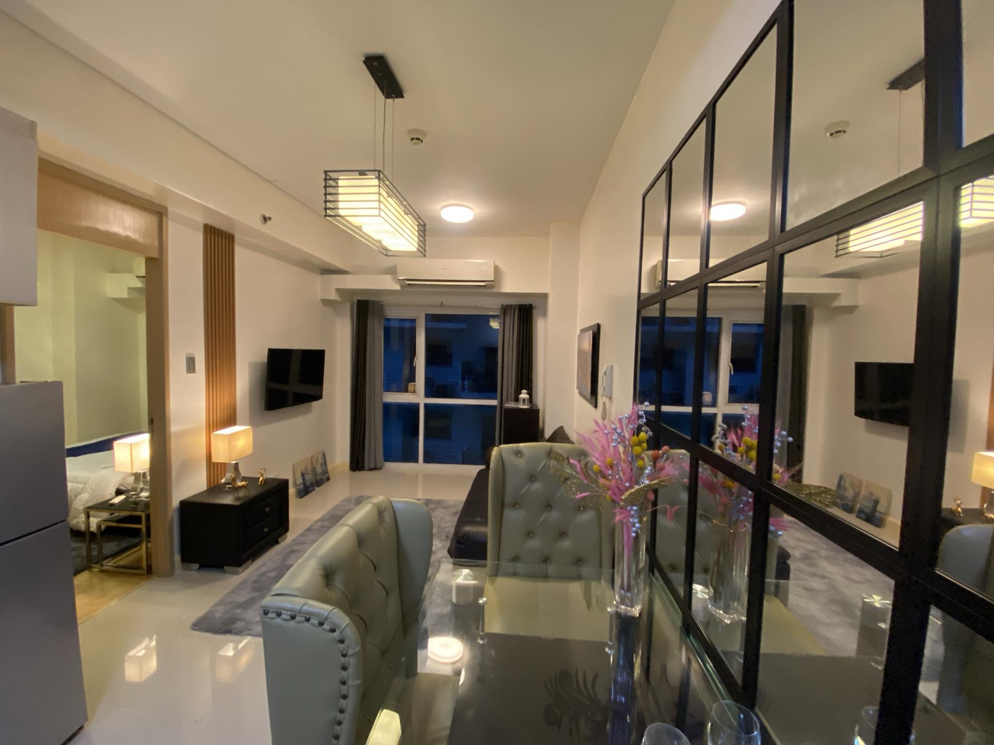 1BR unit for sale in Signa Designer Residences, Makati City