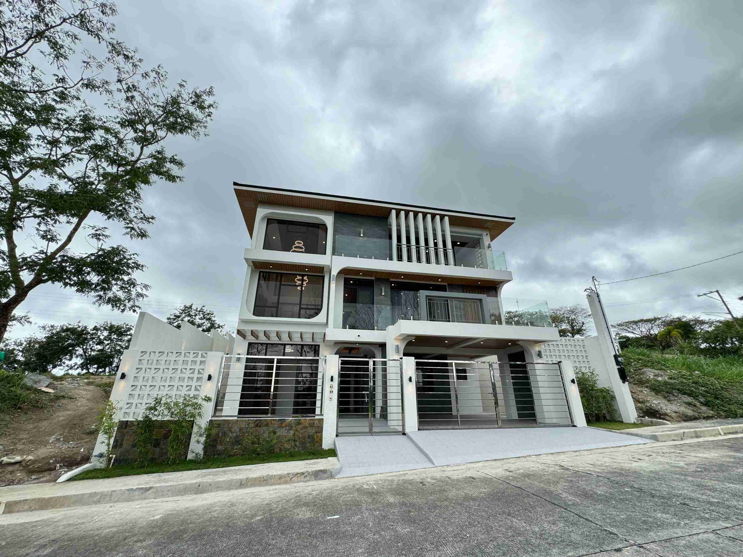House and Lot for sale in Batangas